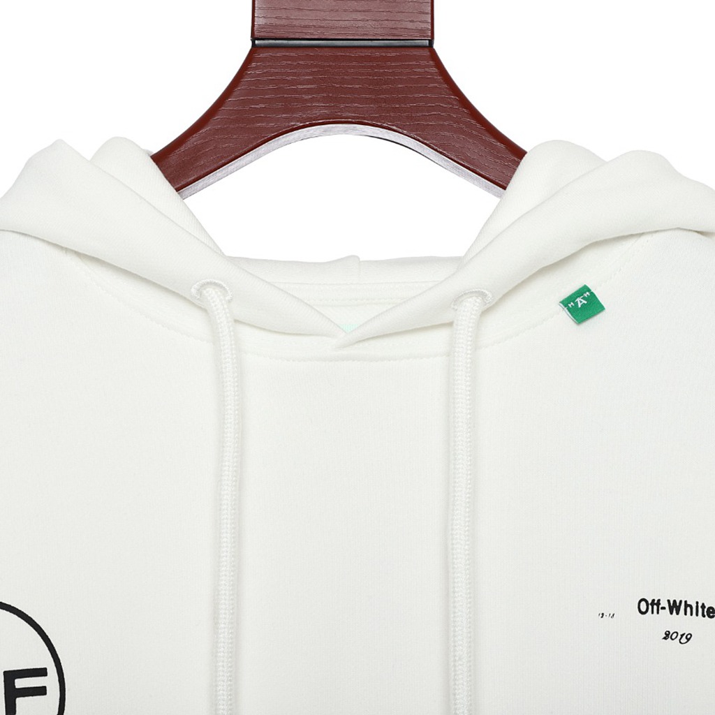 OFF WHITE